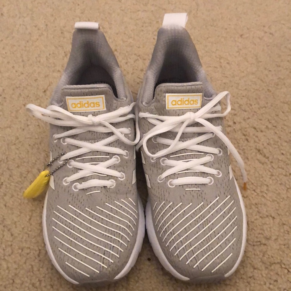 Adidas tennis shoes